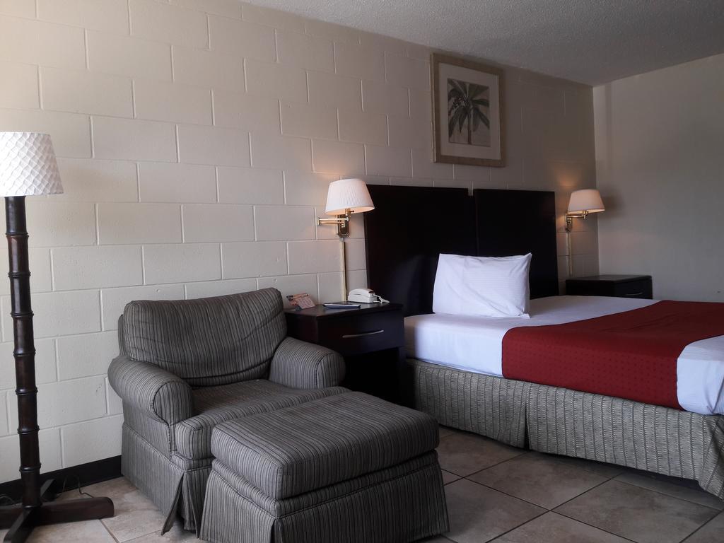 American Quality Lodge Panama City Luaran gambar